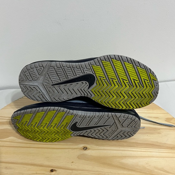 N I K E - Picture 11 of 12